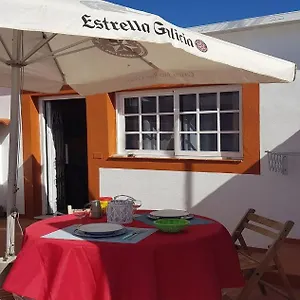 https://casa-tayri-de-tamaide-tenerife-sur.in-canary-islands.com